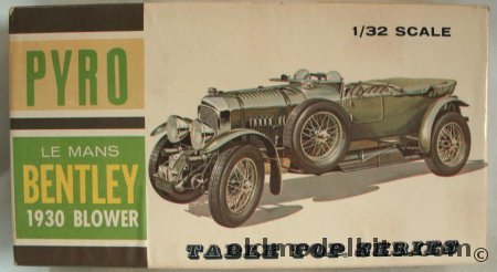 Pyro 1/32 1930 Bentley Le Mans Blower, C304-60 plastic model kit